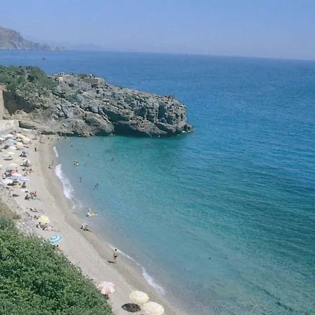 别墅 Picture Renting Your 5 Star Located In With Beautiful Private Pool, 1030 *