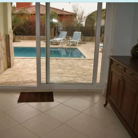 فيلة Picture Renting Your 5 Star Located In With Beautiful Private Pool, 1030 ألانيا